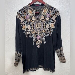 Johnny Was Mandiya Embroidered Floral Top Size XS